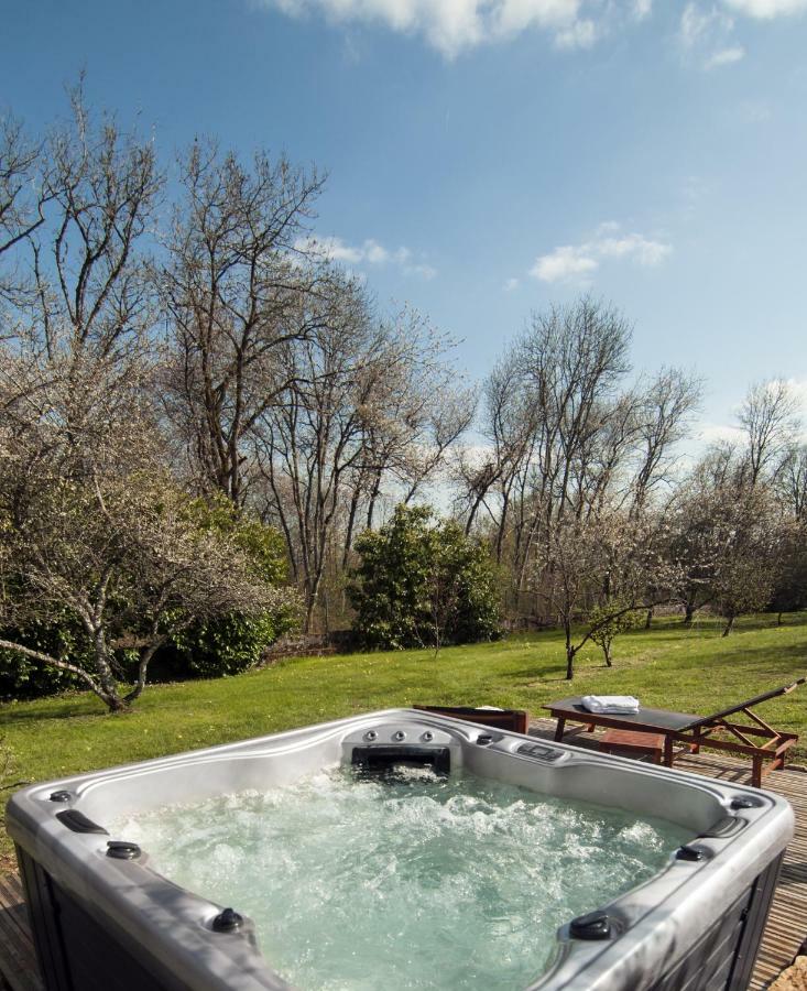 Bed and Breakfast Jardin des Sens, la Rente d'Eguilly Exterior foto